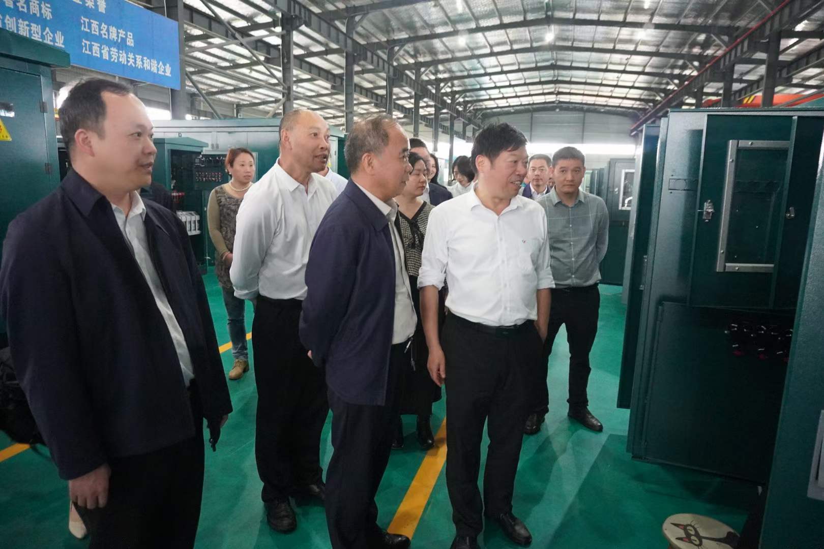 省中小企业协会会长饶剑明率南昌部分企业家到我司旅行考察_CA88 | 电压互感器 | 非晶合金变压器 | 干式变压器 | 油浸式变压器